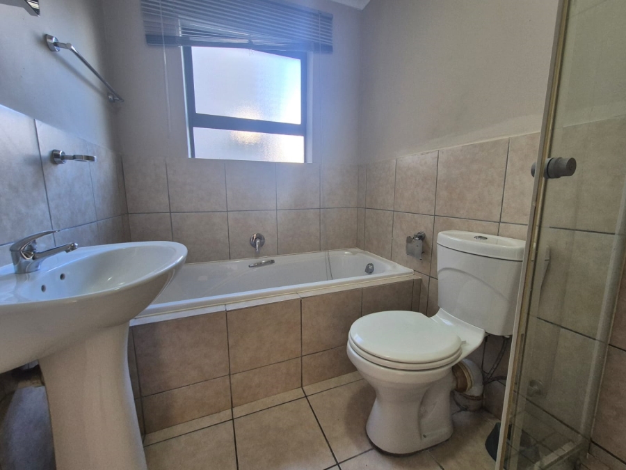 2 Bedroom Property for Sale in Burgundy Estate Western Cape